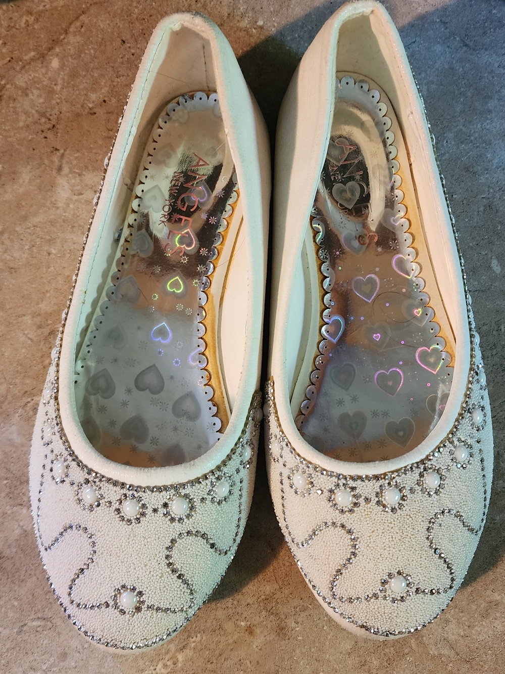 Girls Size 2 Beaded Dress Shoes